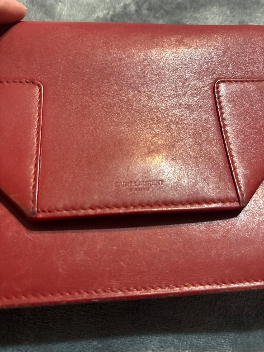 Saint Laurent Betty vintage Red Leather Crossbody Bag with Silver Chain - Picture 8 of 17